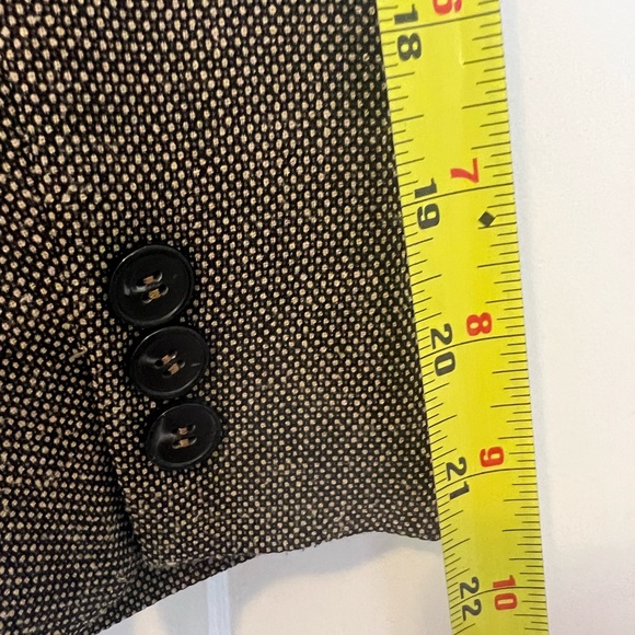 Jones New York tweed black and tan pantsuit, size 4 - Picture 12 of 14